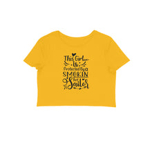 Load image into Gallery viewer, Sailor's girl - Women's Crop Top