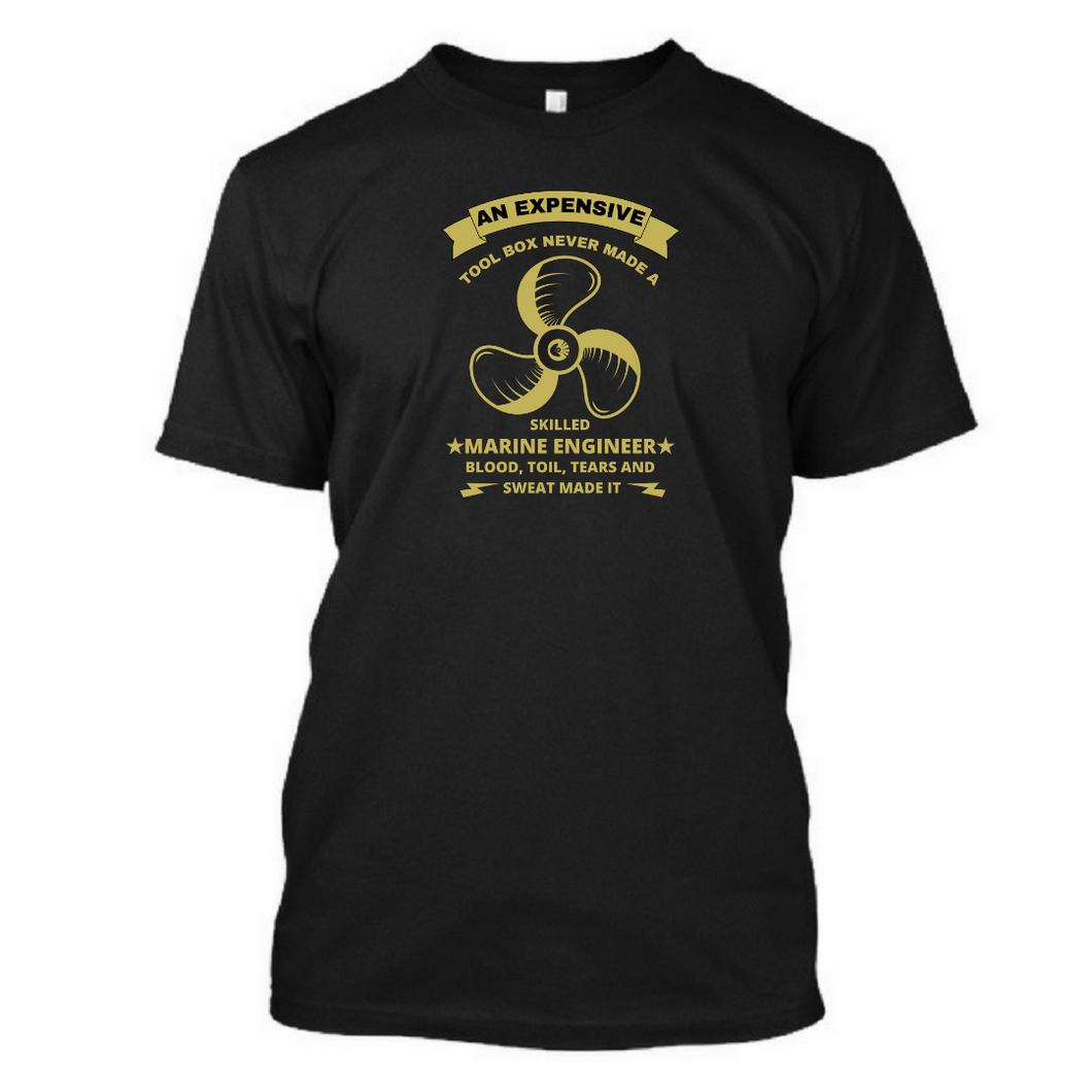 Hardwork Makes Skilled Marine Engineer - Men's Half Sleeve Round Neck Tshirt
